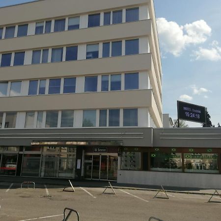 Hotel Ondras Zlín Dış mekan fotoğraf