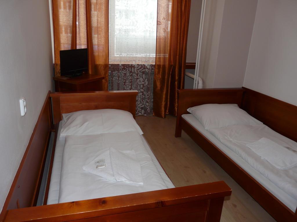 Hotel Ondras Zlín Oda fotoğraf