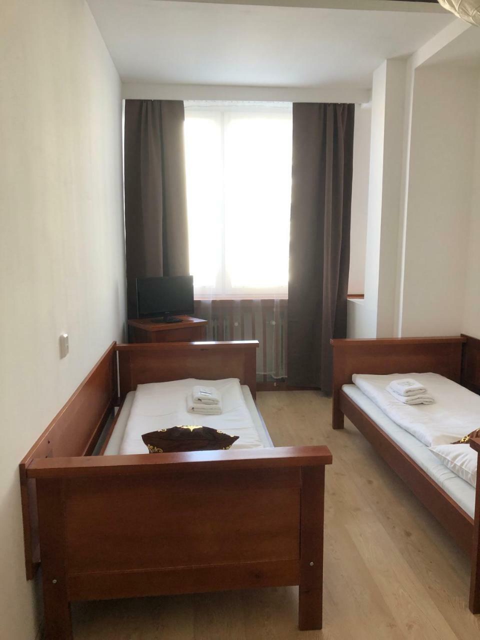 Hotel Ondras Zlín Dış mekan fotoğraf
