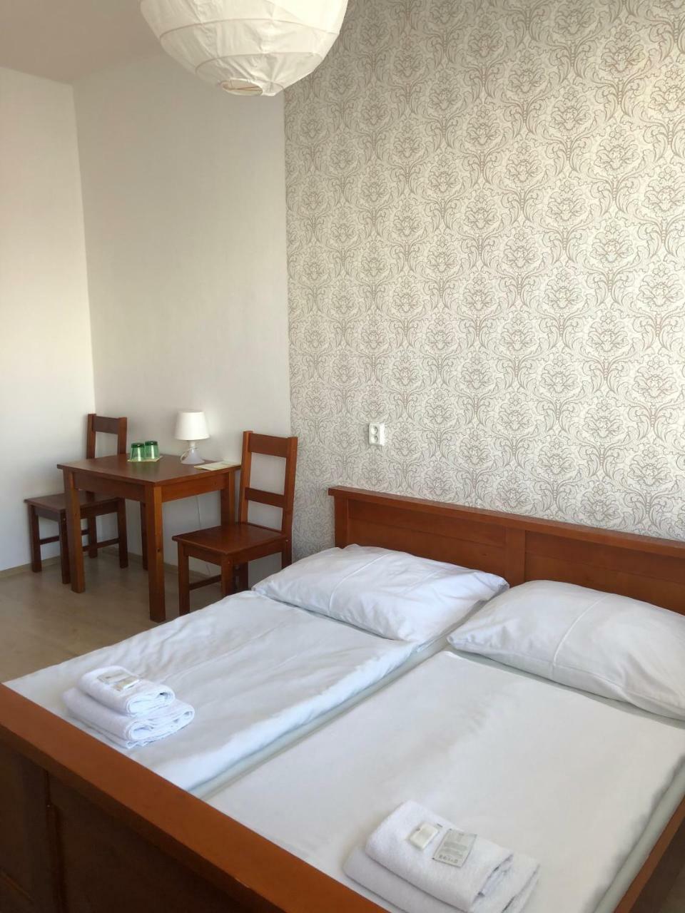 Hotel Ondras Zlín Dış mekan fotoğraf