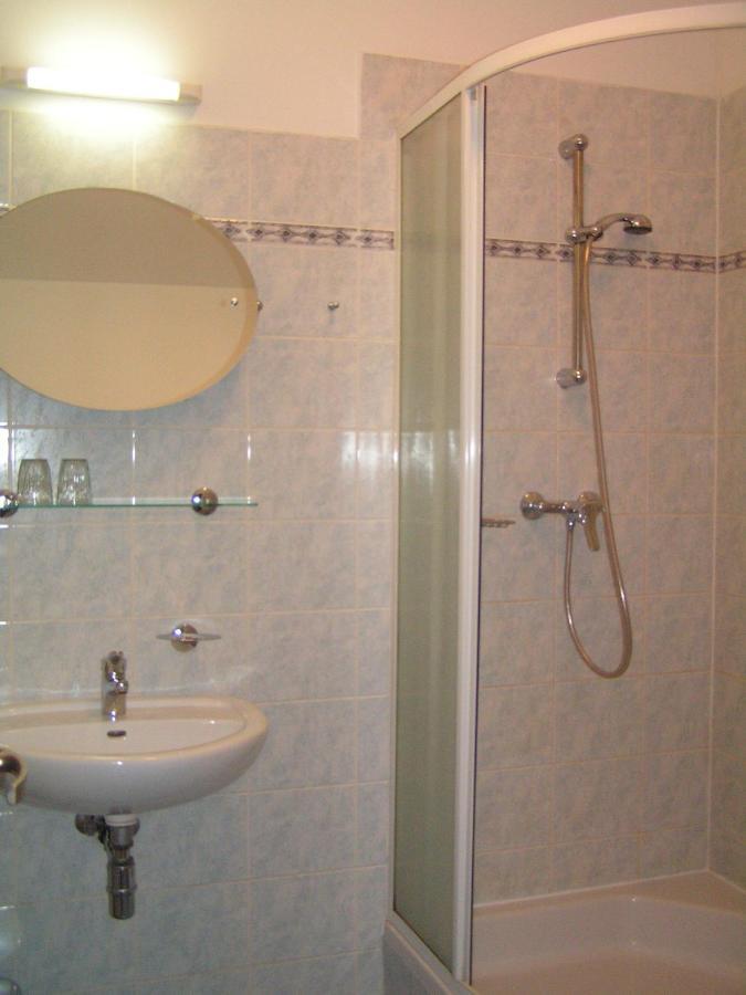 Hotel Ondras Zlín Dış mekan fotoğraf